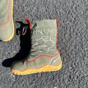 Vivo Barefoot Lumi Jr. Size 25